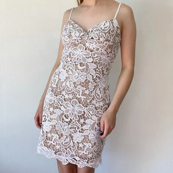 Guess Sleeveless White Floral Lace Bodycon Mini Dress Spaghetti Strap Tan Slip S - Picture 2 of 11